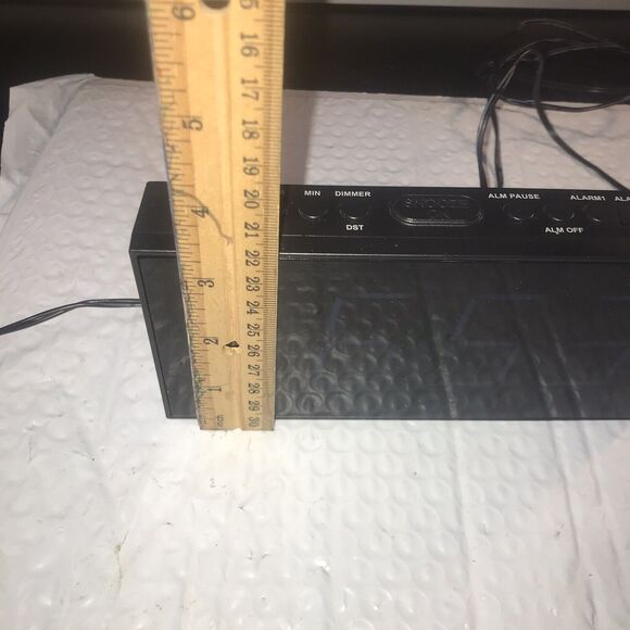 Super Shaker Bed Vibrator Alarm Clock - Picture 11 of 12